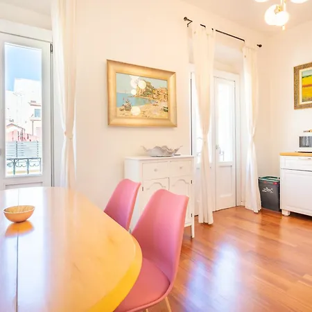 Perle Gemelle In Marina * Cagliari