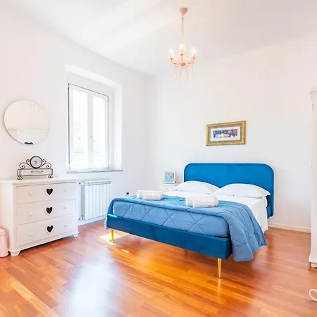 Perle Gemelle In Marina Cagliari