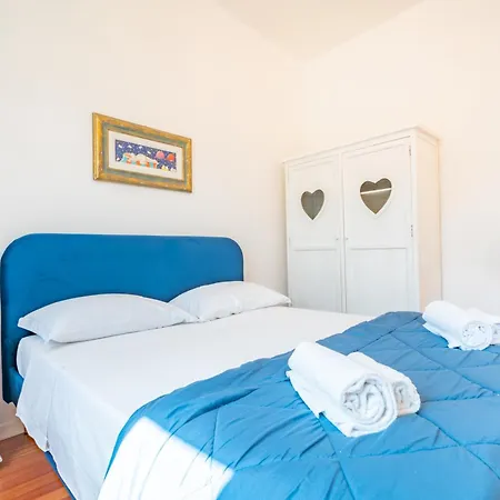 Perle Gemelle In Marina * Cagliari